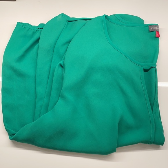 Vince Camuto Blouse - Picture 5 of 6